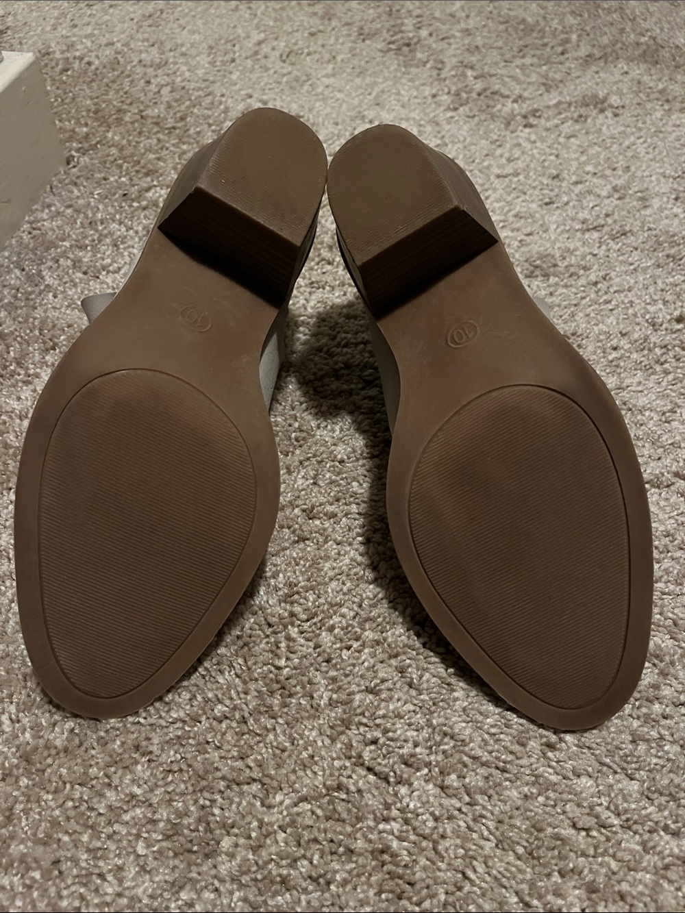 Cream booties - Picture 3 of 3